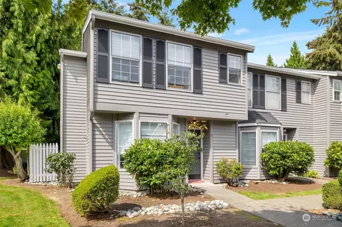 23913 57th Ct S #F1, Kent, WA 98032