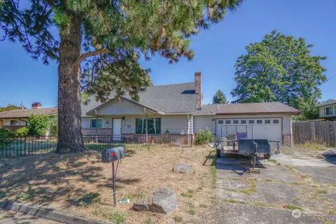 319 SE 98th Ave, Vancouver, WA 98664