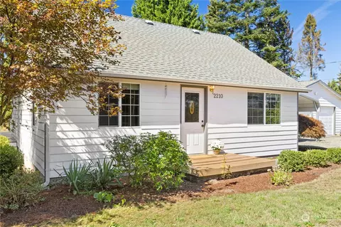 2210 E 112th Ave, Edgewood, WA 98372