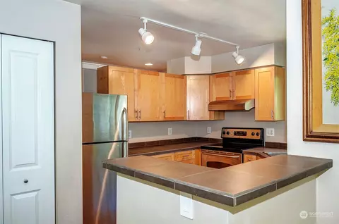 3915 243 Pl SE #K304, Bothell, WA 98021 photo 9