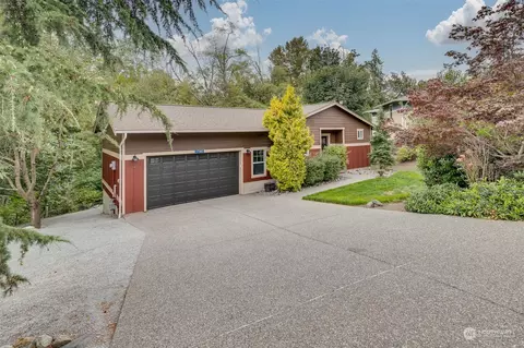 17360 Red Hawk Ct, Mount Vernon, WA 98274
