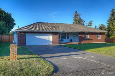 3829 Regatta Ct, Gig Harbor, WA 98335