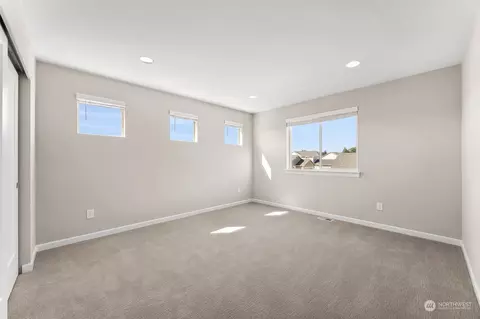 Bedroom - 5786 159th Avenue Ct E, Sumner, WA 98390 photo 2 of 3