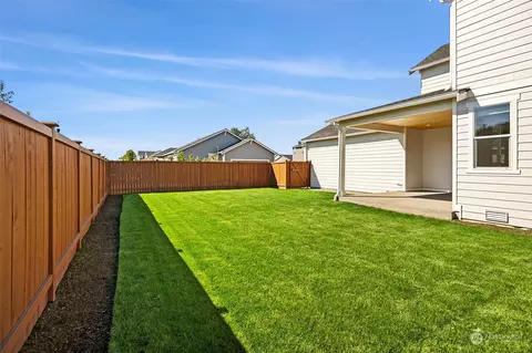 Exterior - 5786 159th Avenue Ct E, Sumner, WA 98390 photo 6 of 7