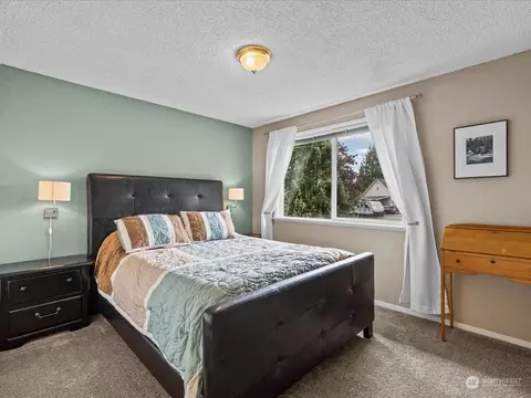 Bedroom - 6129 133rd St SE, Everett, WA 98208 photo 1 of 4