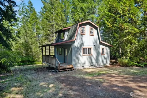 451 E Day Springs Rd, Shelton, WA 98584