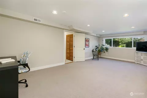 21323 95th Ave W, Edmonds, WA 98020 photo 12