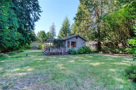 333 Mill Rd, Point Roberts, WA 98281