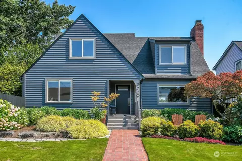 7720 10th Ave NW, Seattle, WA 98117