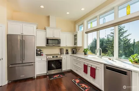 Kitchen - 89 Olympic Vis, Sequim, WA 98382 photo 5 of 6