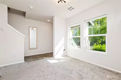 3427 30th Dr, Everett, WA 98201 photo 5