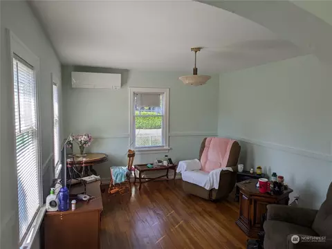 238 N 2nd Ave, Sequim, WA 98382 photo 3