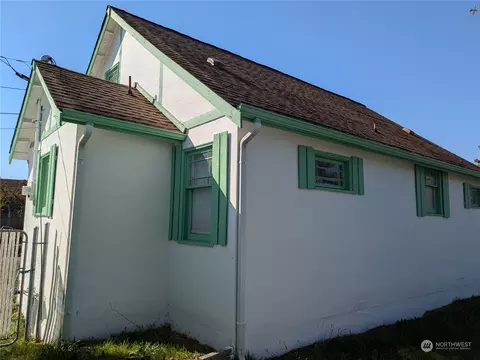 238 N 2nd Ave, Sequim, WA 98382 photo 2