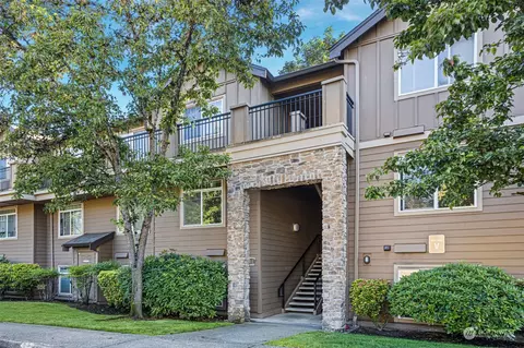 18930 Bothell-everett Hwy #V104, Bothell, WA 98012