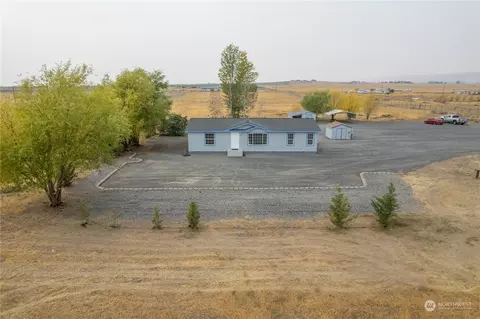 10492 Road A NW, Ephrata, WA 98823