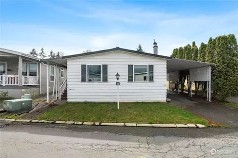 5900 64th St NE #33, Marysville, WA 98270