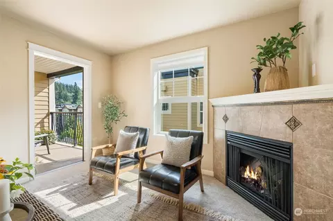 680 32nd St #C409, Bellingham, WA 98225