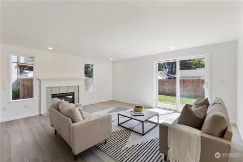 Living - 17227 12th Avenue Ct E, Spanaway, WA 98387 photo 4 of 4