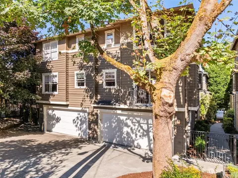 426 21st Ave, Seattle, WA 98122