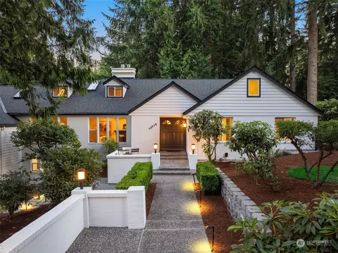 13415 NE 32nd Ln, Bellevue, WA 98005