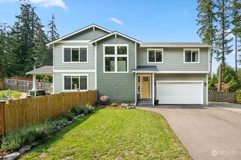 88 S Sunset Dr, Camano Island, WA 98282