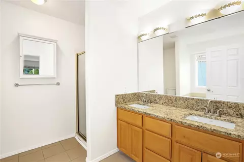 Bath - 15429 148th Avenue Ct E, Orting, WA 98360 photo 2 of 5