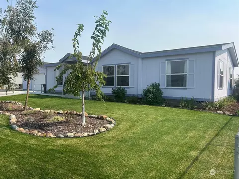 770 K St SE, Ephrata, WA 98823