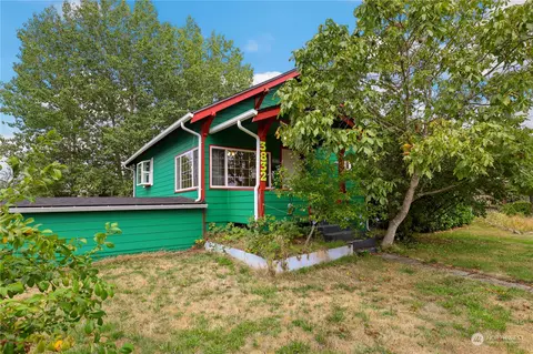 3832 S Alaska St, Tacoma, WA 98418