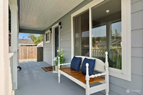 Exterior - 504 Deeded Ln SW, Orting, WA 98360 photo 5 of 13