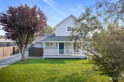 Exterior - 504 Deeded Ln SW, Orting, WA 98360 photo 2 of 13