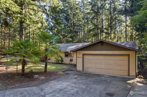7947 Dunlin Ct SE, Olympia, WA 98513