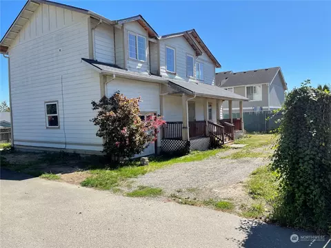 8411 S Ainsworth Ave, Tacoma, WA 98444
