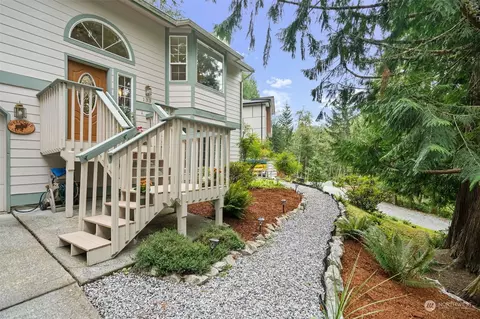 133 Windward Dr, Bellingham, WA 98229