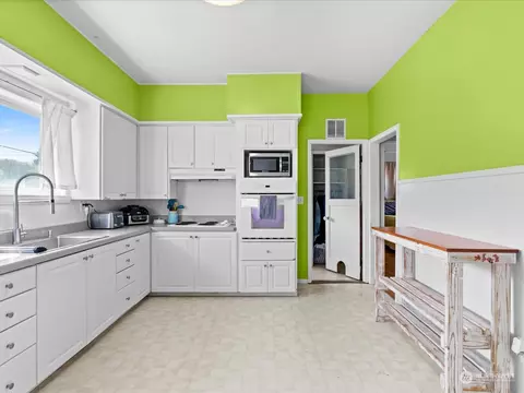 1928 Baker Ave, Everett, WA 98201 photo 7