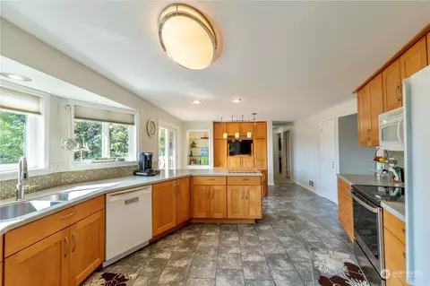 185 Simpson Rd, Sequim, WA 98382 photo 10