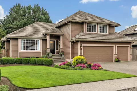 2884 Terry Ln, Enumclaw, WA 98022
