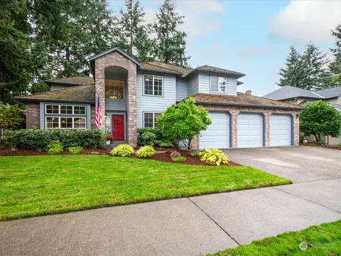 15611 NE 14th St, Vancouver, WA 98684