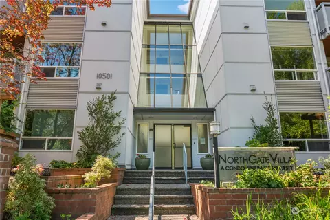 10501 8th Ave NE #324, Seattle, WA 98125