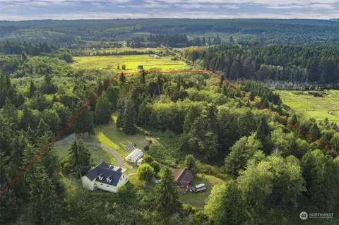 5225 NE Minder Rd, Poulsbo, WA 98370