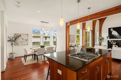 Dining - 3118 E Pine St, Seattle, WA 98122 photo 1 of 3
