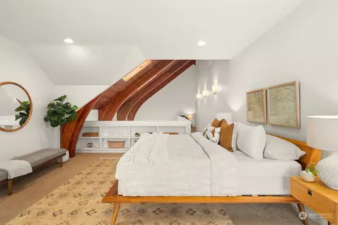 Bedroom - 3118 E Pine St, Seattle, WA 98122 photo 1 of 3