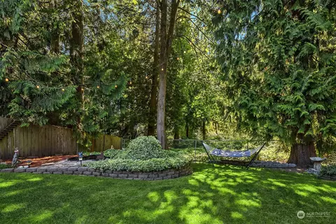 Exterior - 20022 99th Ct NE, Bothell, WA 98011 photo 4 of 7