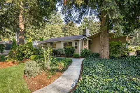 11106 SE 323rd St, Auburn, WA 98092