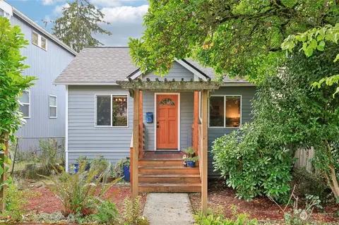 8417 Wabash Ave S, Seattle, WA 98118
