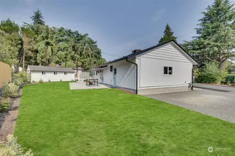 Exterior - 9215 NE 193rd St, Bothell, WA 98011 photo 2 of 4