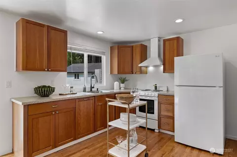 Kitchen - 9215 NE 193rd St, Bothell, WA 98011 photo 1 of 1