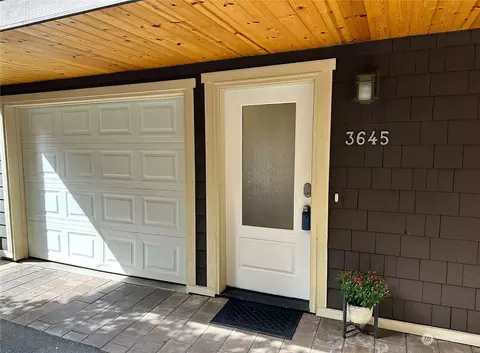 3645 Greenwood Ave N, Seattle, WA 98103