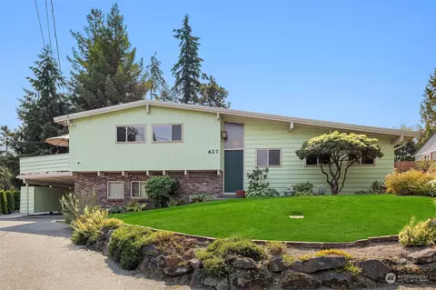 627 SW 145th St, Burien, WA 98166