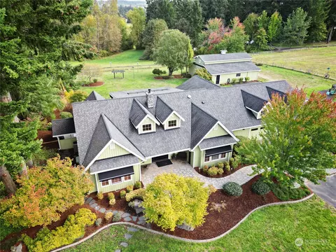 7410 Meridian Rd SE, Olympia, WA 98513