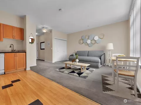 111 108th Ave NE #B401, Bellevue, WA 98004